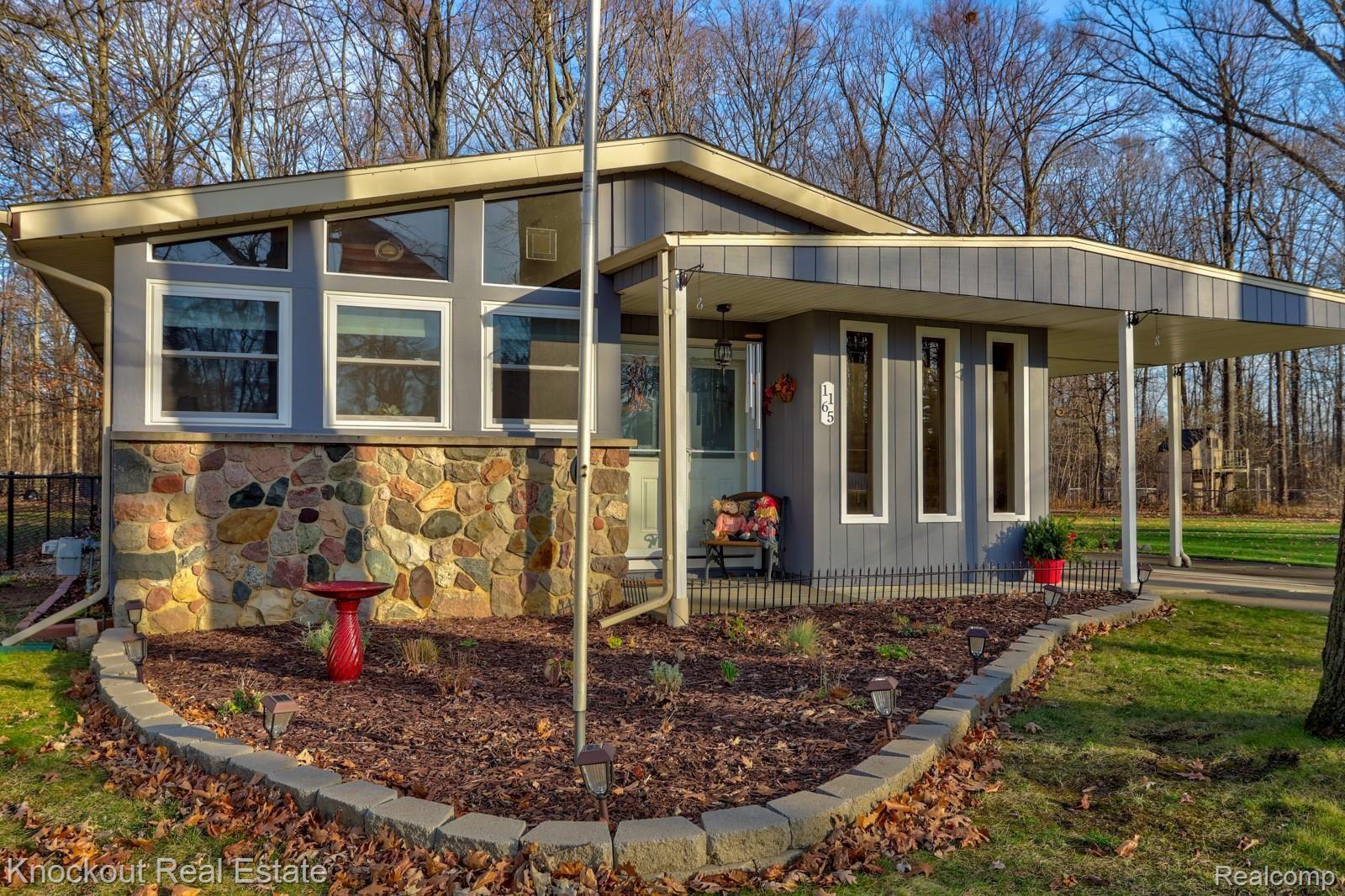 1165 Ransom Drive Flint, MI 48507 - Photo 38 of 40 1165 Ransom Dr Flint-3.jpg