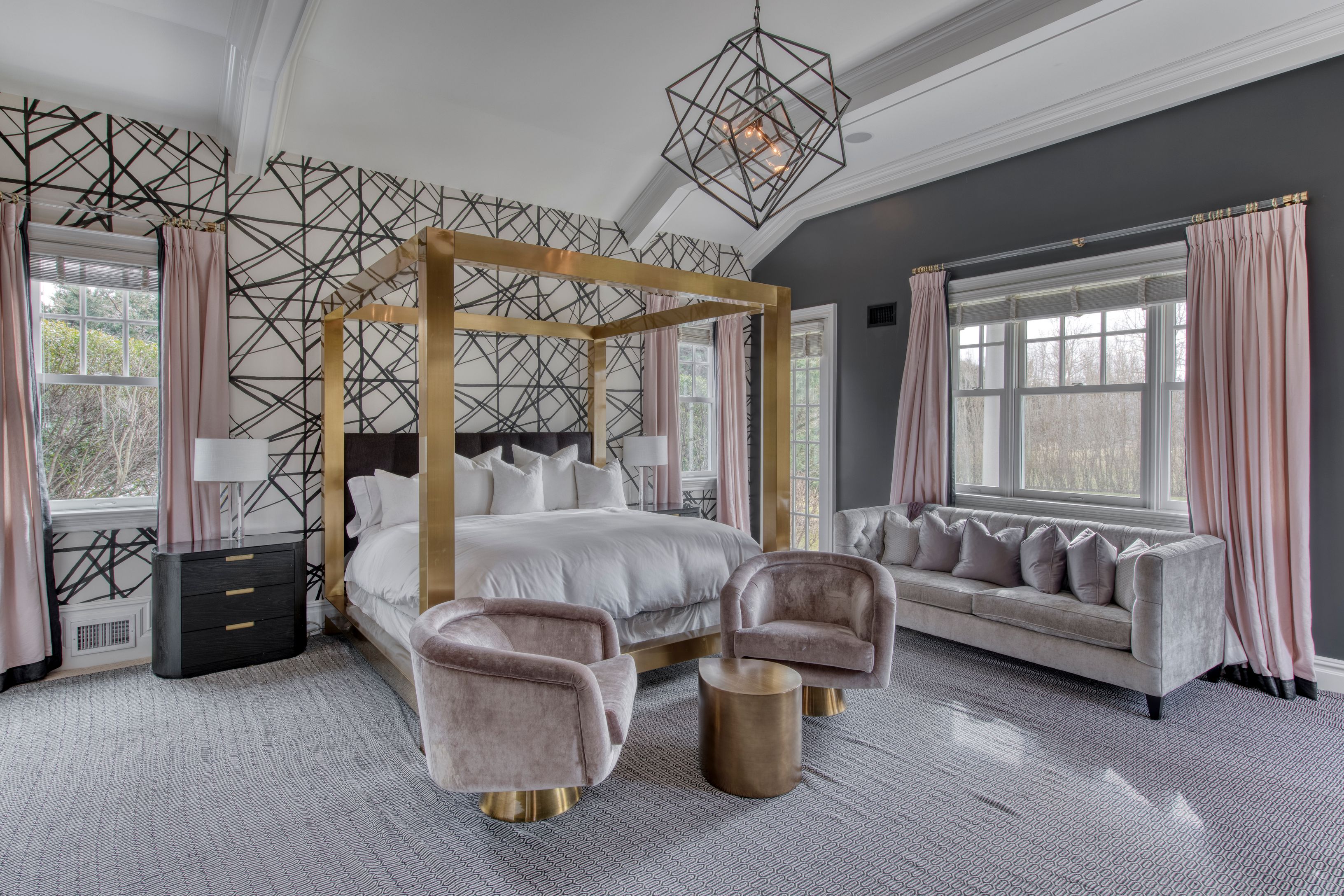 704 Ocean Road Bridgehampton, NY 11932 - Photo 8 of 17 Gallery Image 8