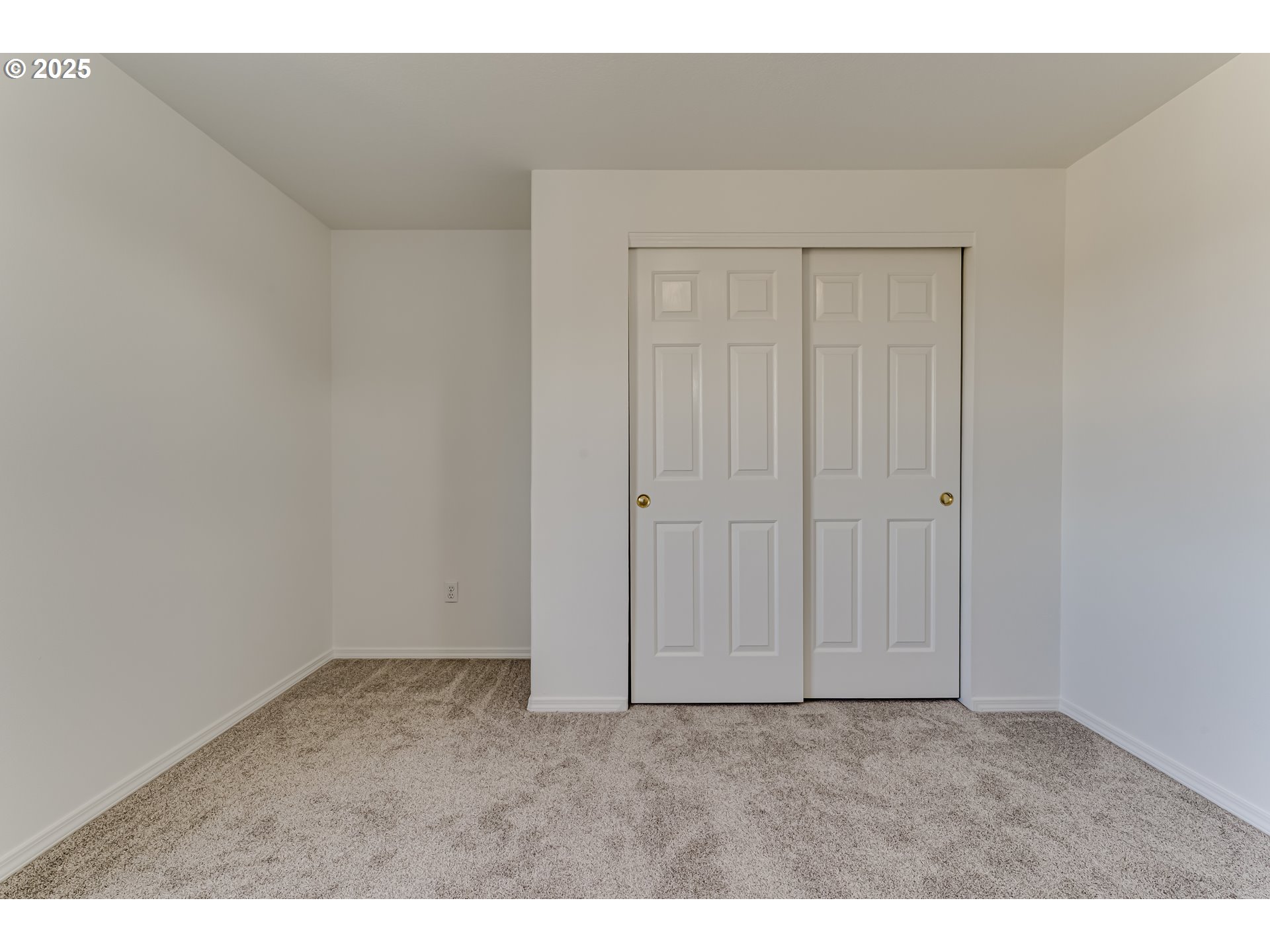 1255 Brower Avenue Eugene, OR 97402 - Photo 16 of 39 a view of an empty room