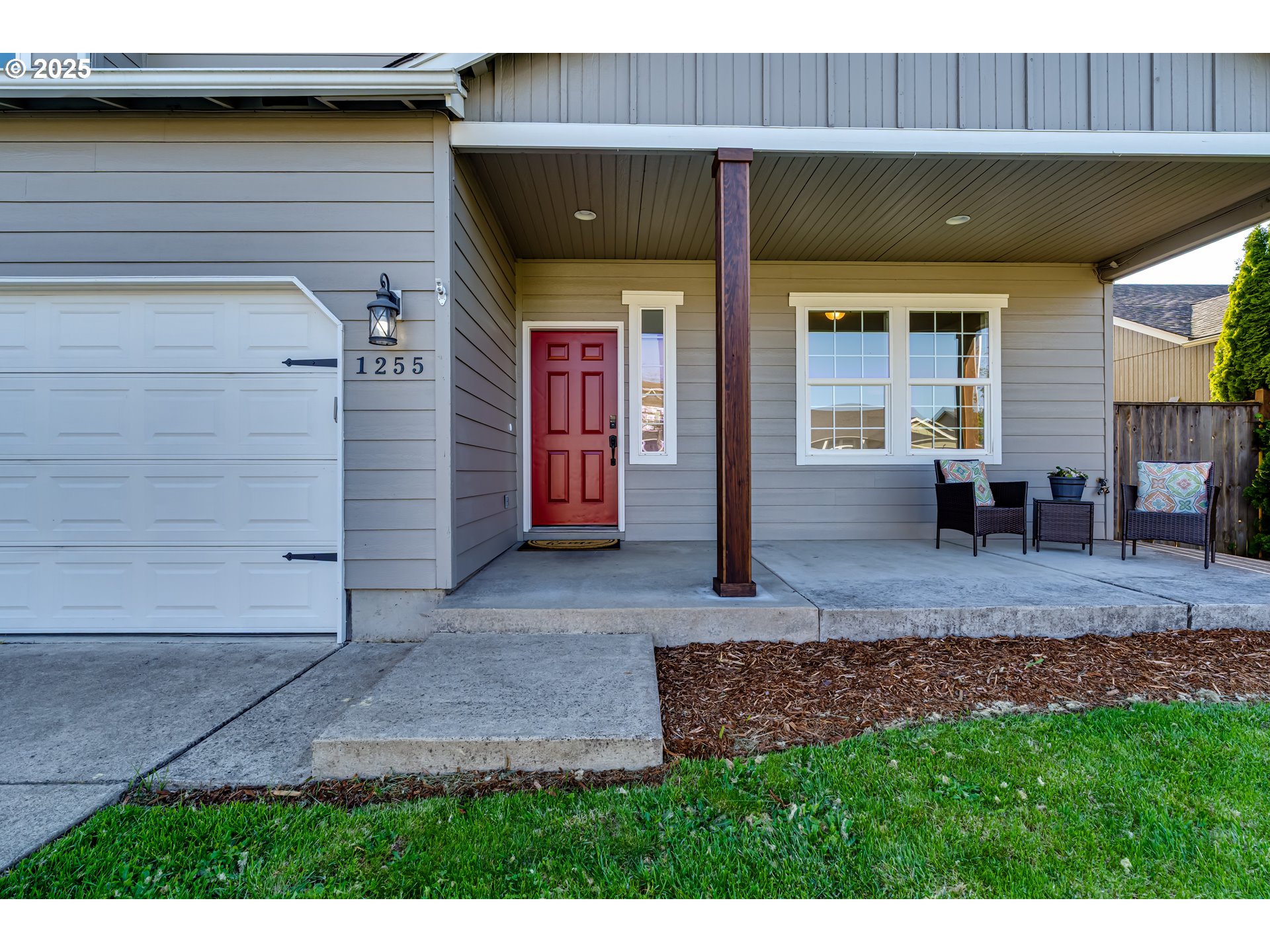 1255 Brower Avenue Eugene, OR 97402 - Photo 3 of 39 a view of outdoor space and yard