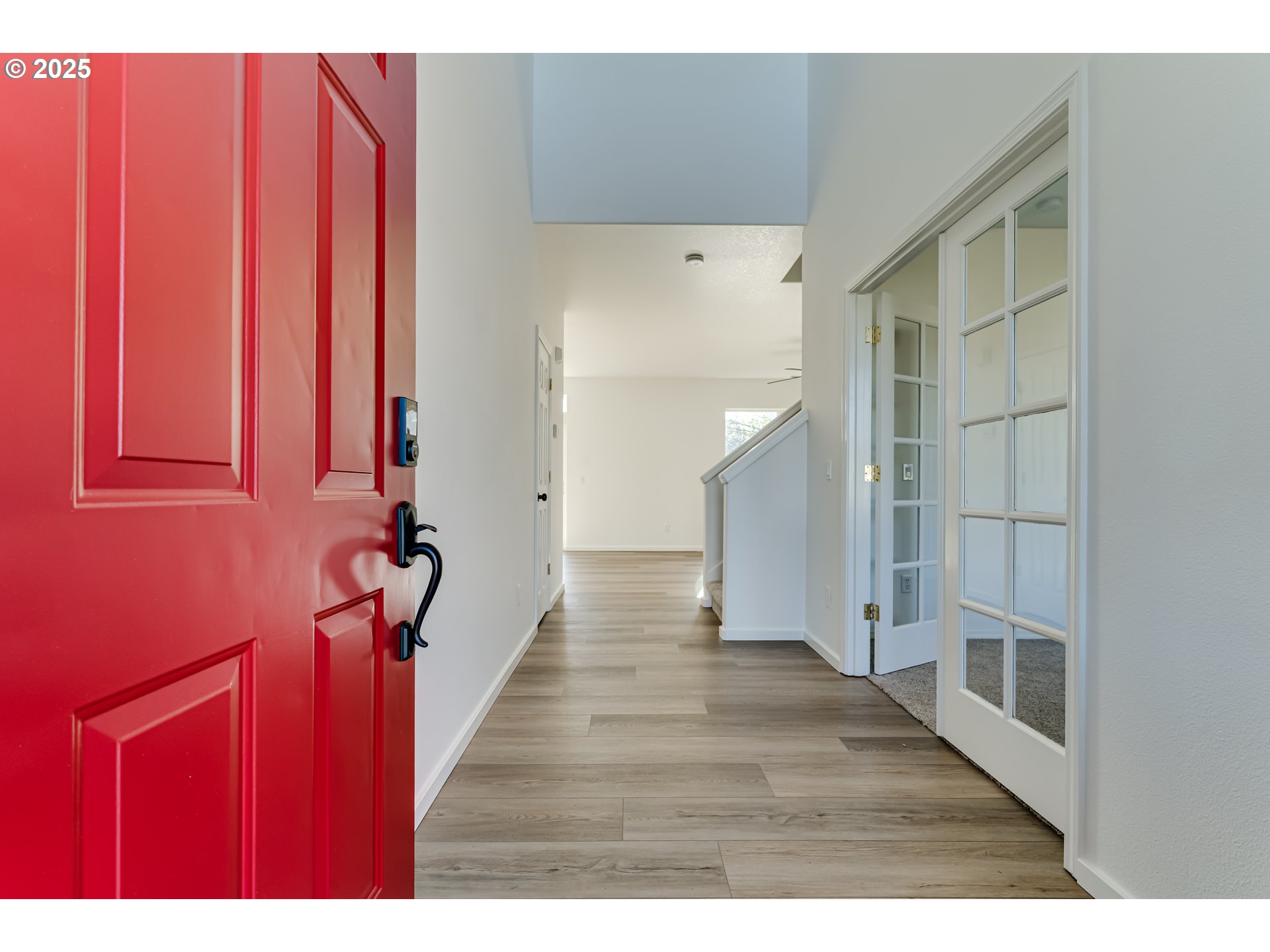 1255 Brower Avenue Eugene, OR 97402 - Photo 4 of 39