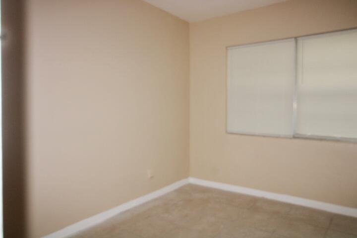 1417 West 32nd Street Riviera Beach, FL 33404 - Photo 9 of 16 IMG_1142_inPixio
