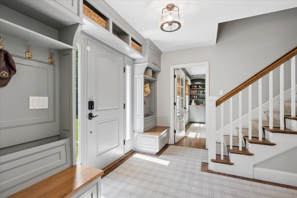 42 Laurel Hill Road Hollis, NH 03049 - Photo 3 of 53 Gallery Image 3