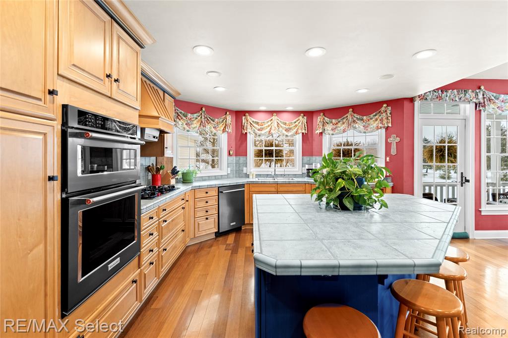 8211 Burleigh Road Grand Blanc, MI 48439 - Photo 17 of 64