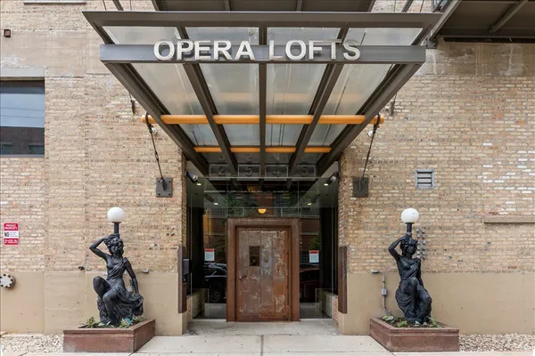 $359,000 | 2545 South Dearborn Street, Unit 331, Chicago, IL 60616