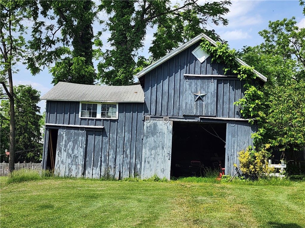 1 Seminary Street Springport, NY 13160 - Photo 4 of 25