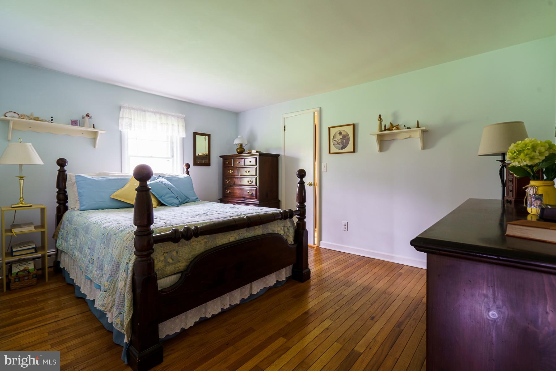 744 County Line Road Telford, PA 18969 - Photo 10 of 22 Gallery Image 10