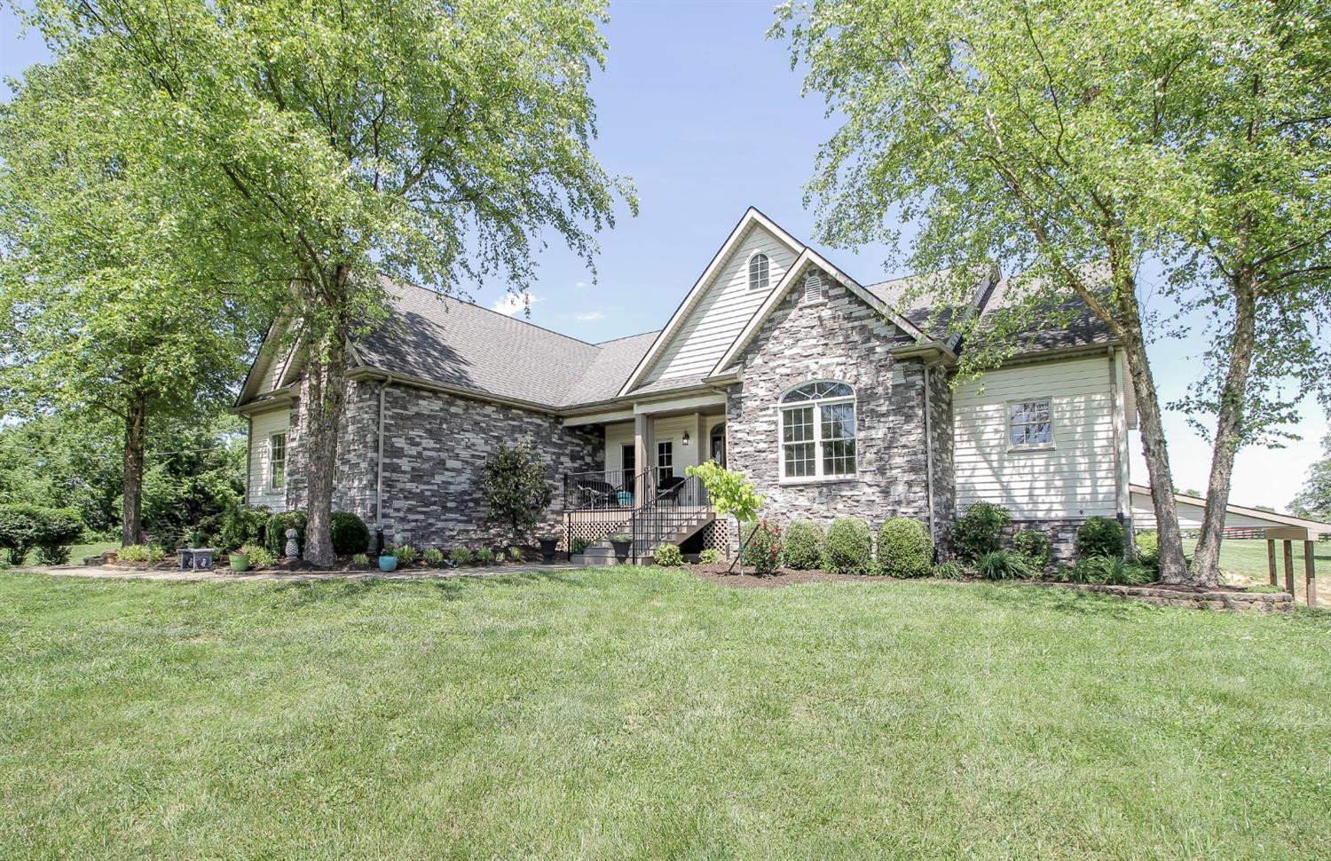 1234 Cynthiana Road Paris, KY 40361 - Photo 17 of 65 Listing Photo