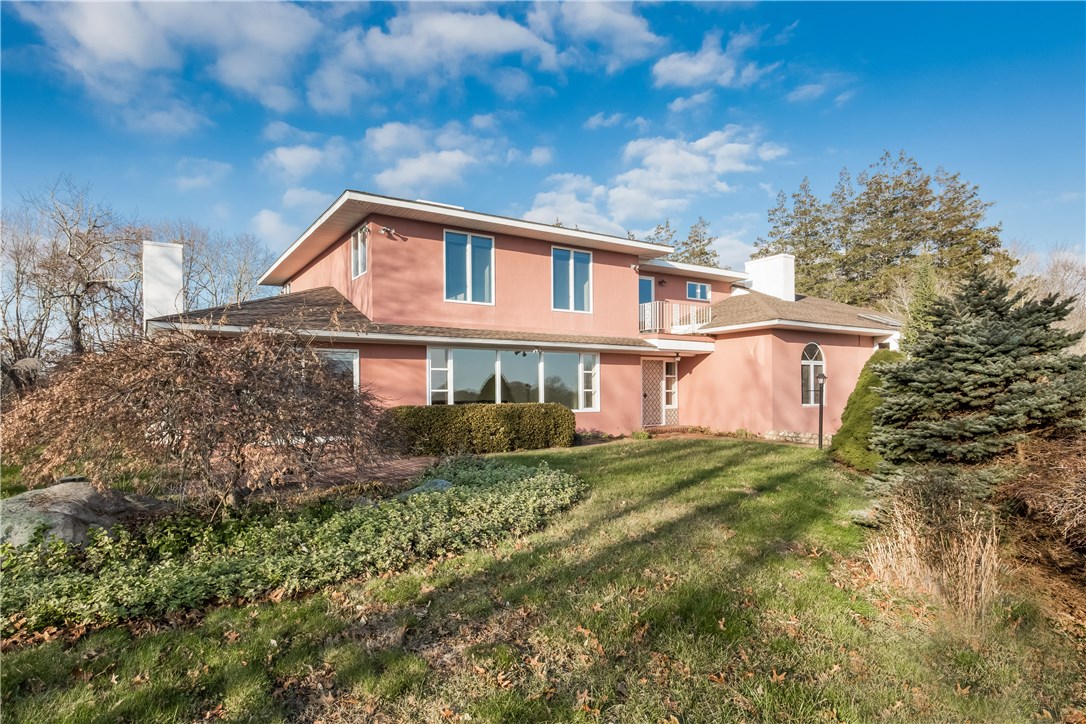 325 Post Road Westerly, RI 02891 - Photo 2 of 40