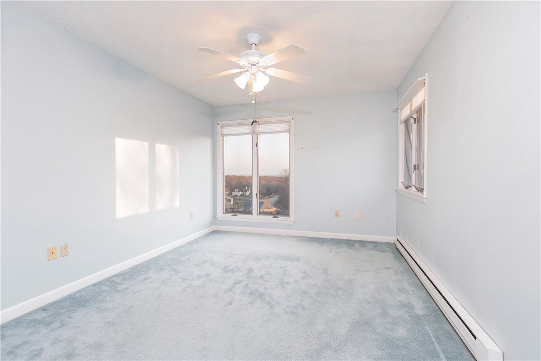 325 Post Road Westerly, RI 02891 - Photo 22 of 40