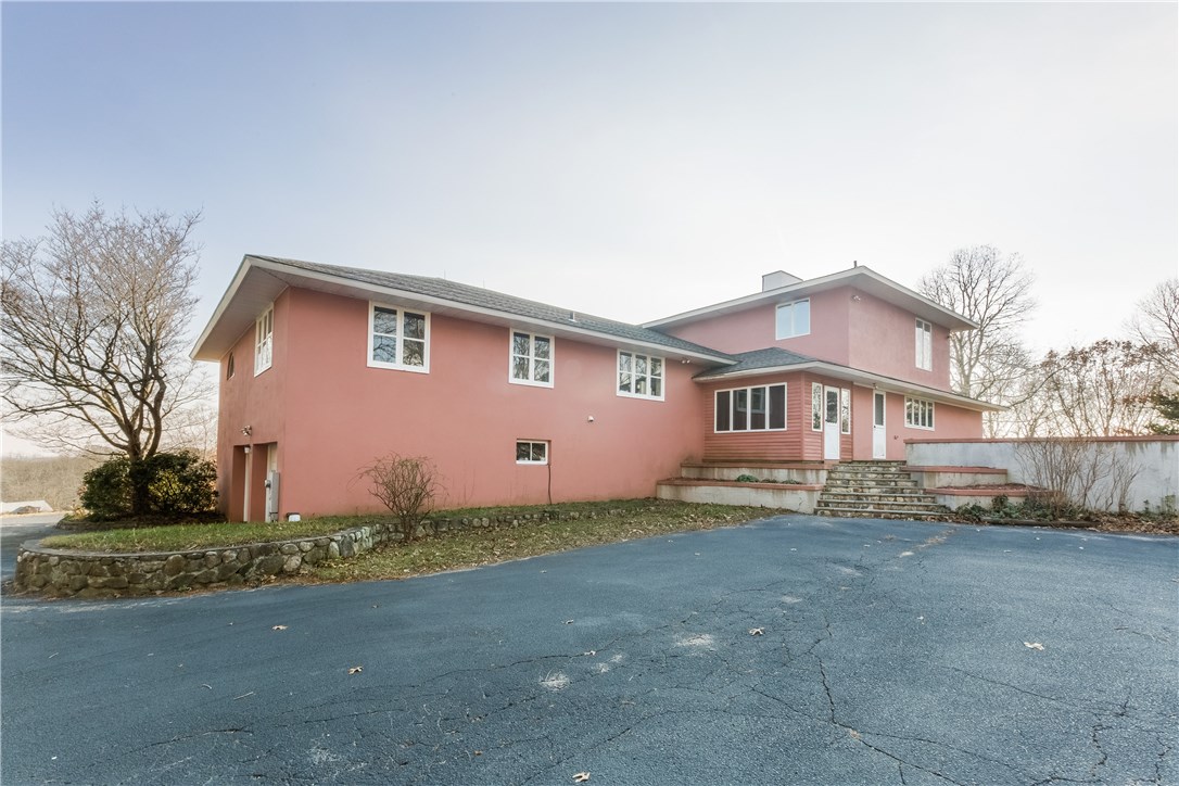 325 Post Road Westerly, RI 02891 - Photo 30 of 40