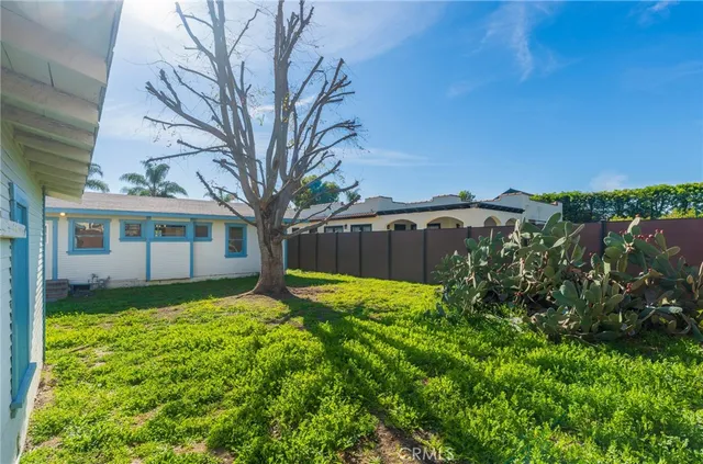 $789,900 | 1215 West Center Street, Anaheim, CA 92805