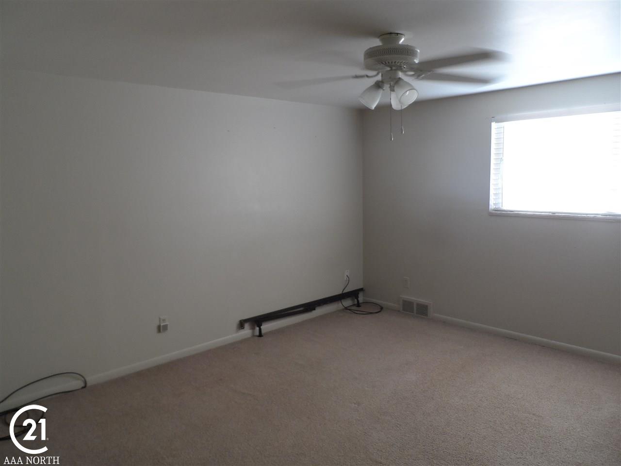 34160 Klein Road Fraser, MI 48026 - Photo 25 of 40
