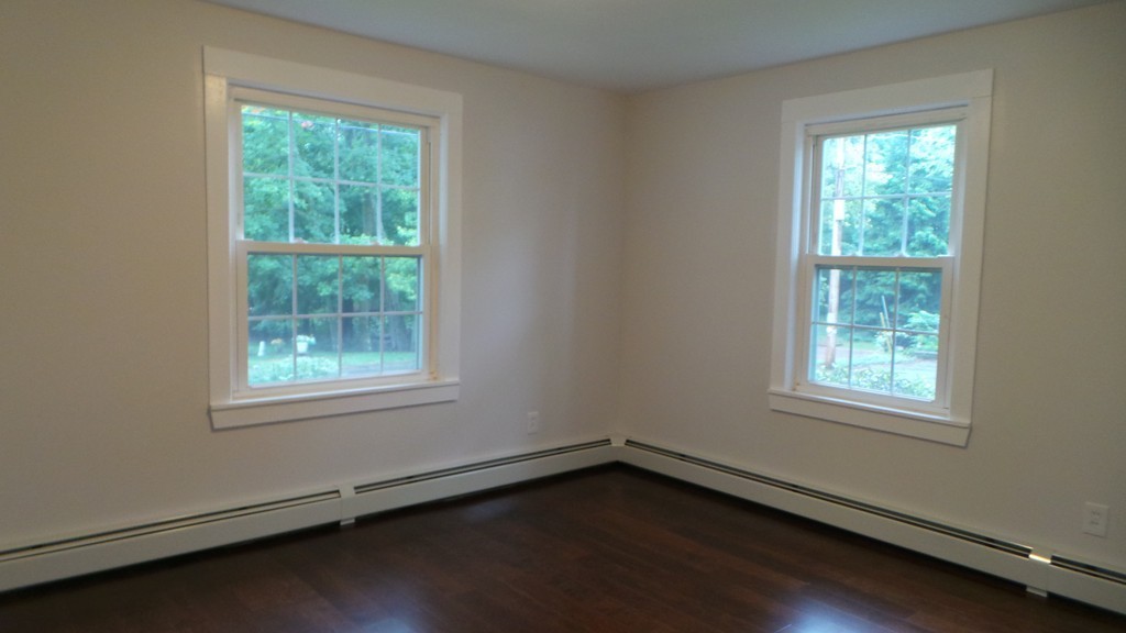 61 Woodland Road Bellingham, MA 02019 - Photo 16 of 26 Gallery Image 16