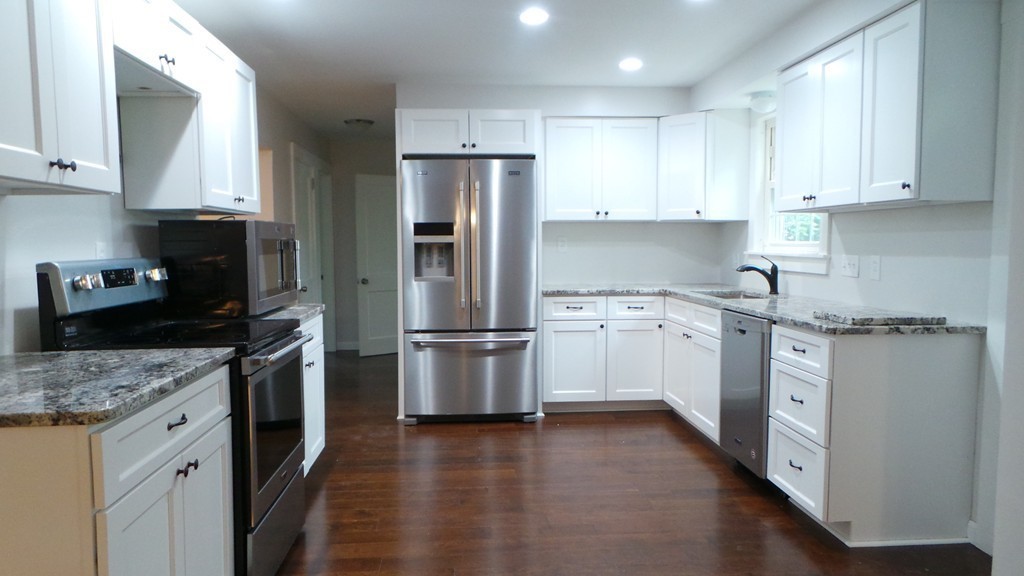 61 Woodland Road Bellingham, MA 02019 - Photo 5 of 26 Gallery Image 5