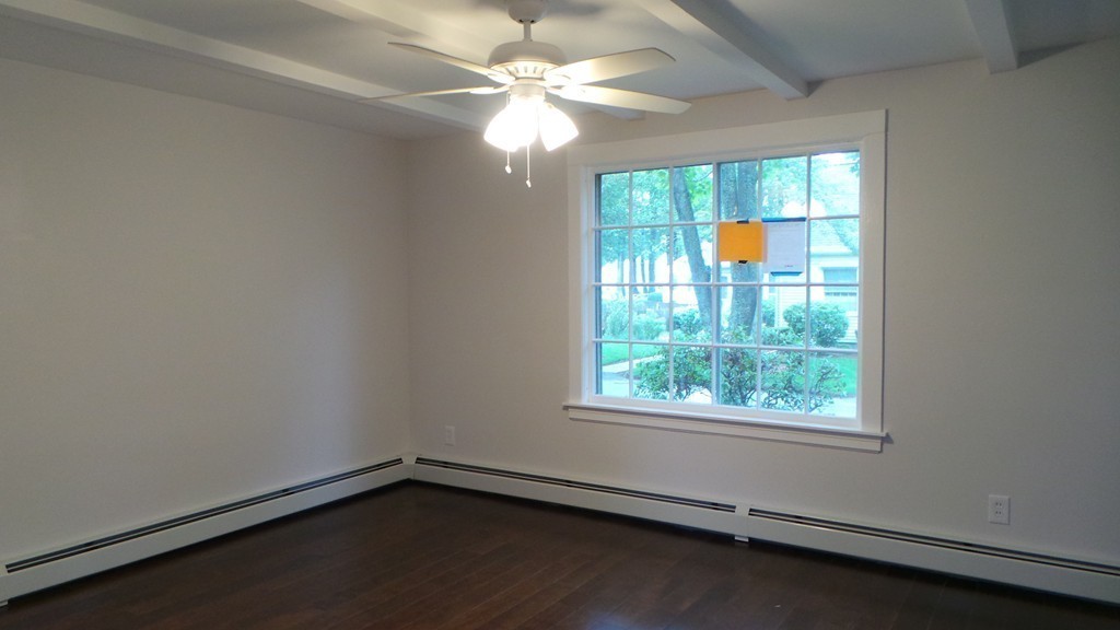 61 Woodland Road Bellingham, MA 02019 - Photo 8 of 26 Gallery Image 8