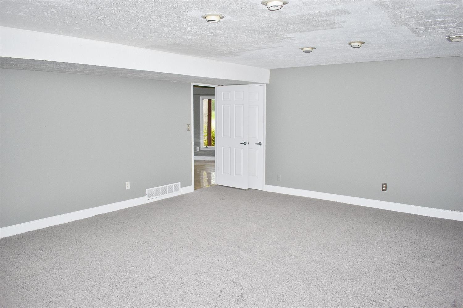 2677 Little Dry Run Road Cincinnati, OH 45244 - Photo 10 of 20 Gallery Image 10