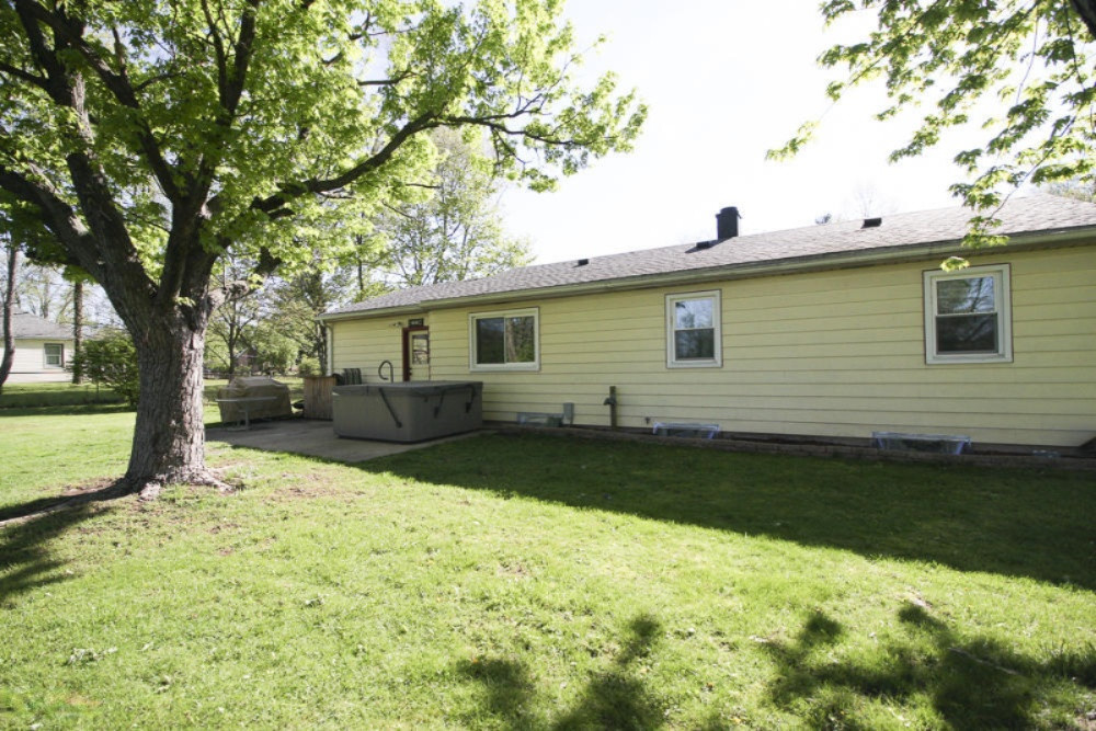 401 North 34th Street Springfield, MI 49037 - Photo 29 of 30 N 34th 401 Springfield 29