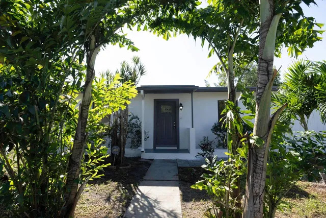 $3,495 | 924 Northwest 11th Court, Fort Lauderdale, FL 33311