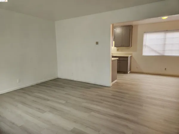 $3,600 | 9220 Bancroft Avenue, Unit B, Oakland, CA 94603