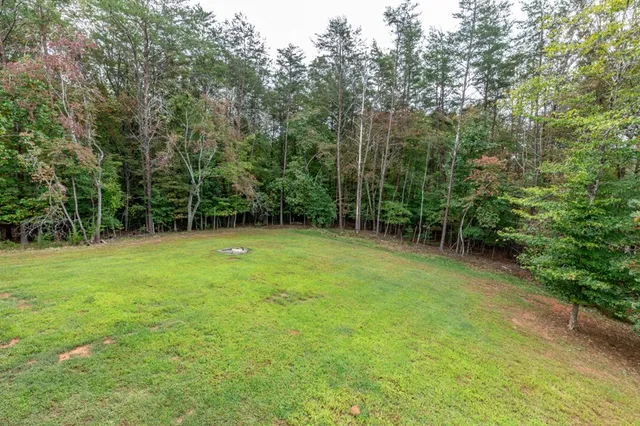 $450,000 | 7450 Hooper Cove Road, Young Harris, GA 30582