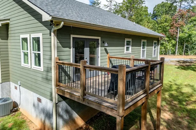 $450,000 | 7450 Hooper Cove Road, Young Harris, GA 30582