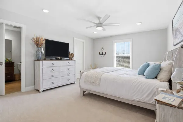 $1,175,000 | 24324 Blue Aster Lane, Lake Barrington, IL 60010