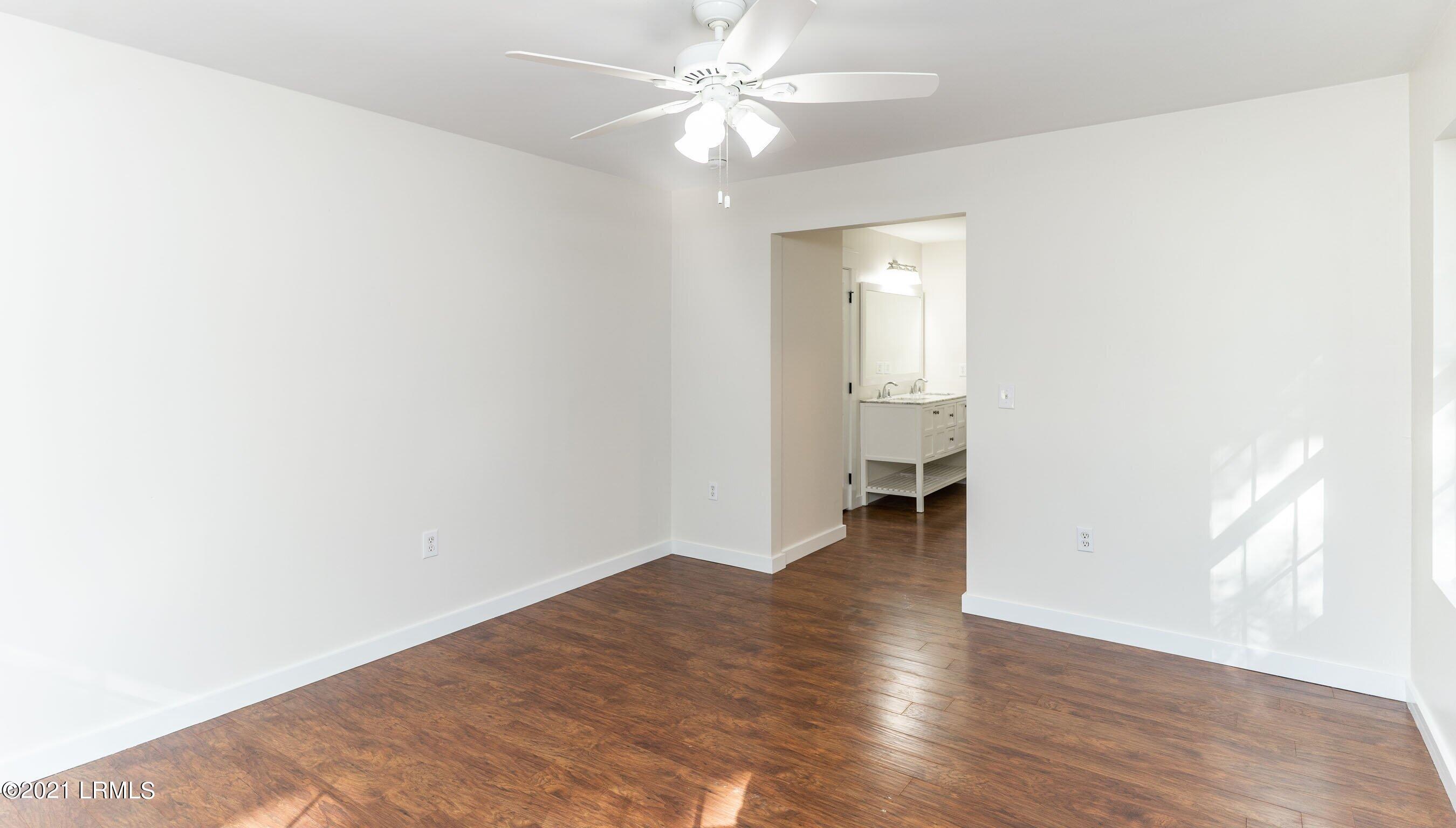 150 Grober Hill Road Beaufort, SC 29906 - Photo 16 of 32 Grober master bedroom 2