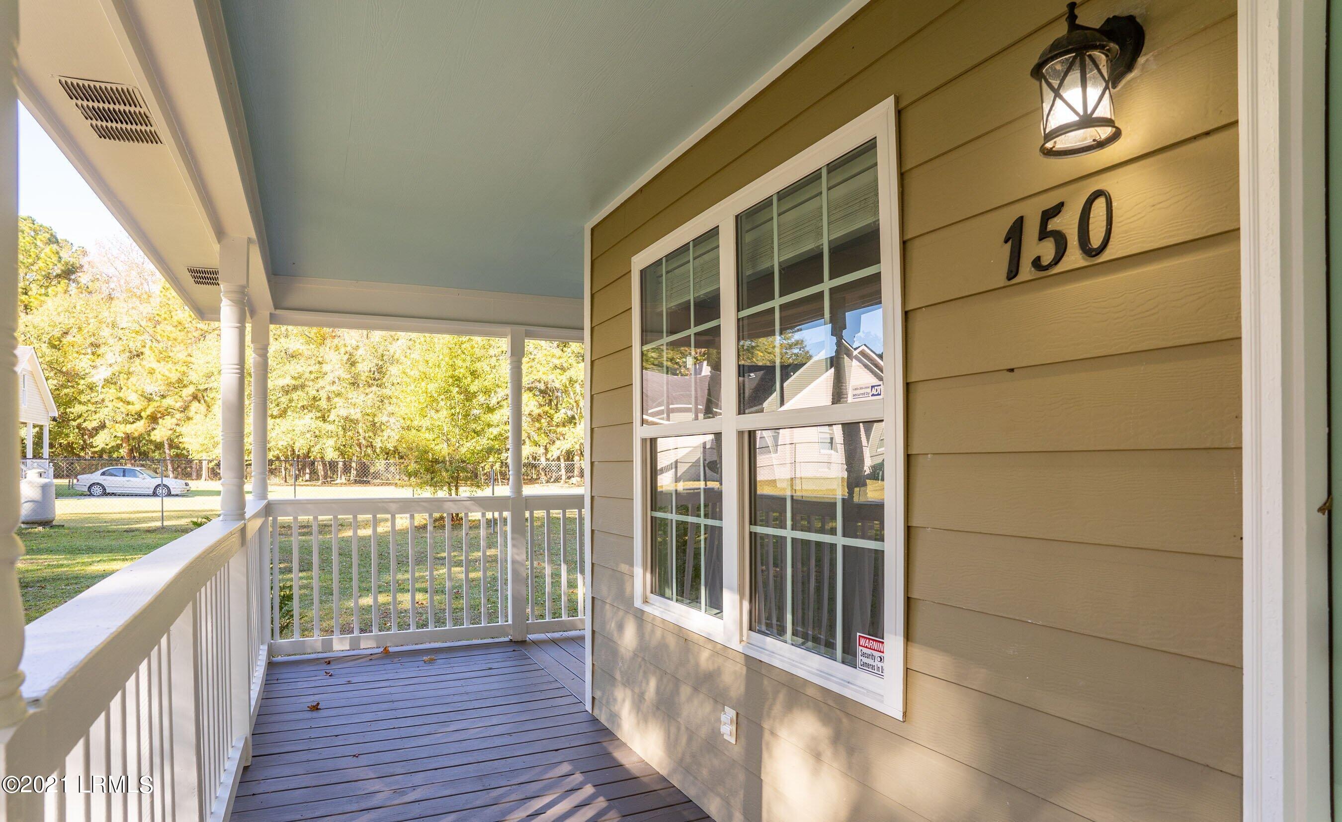 grober porch view