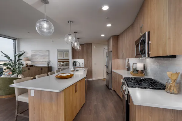 $1,394,845 | 1212 Demonbreun Street, Unit B4(U), Nashville, TN 37203