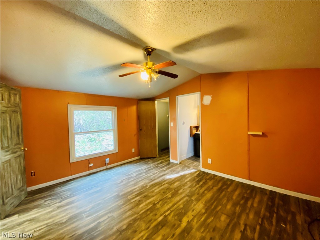 55310 Key Bellaire Road Bellaire, OH 43906 - Photo 16 of 33 Gallery Image 16