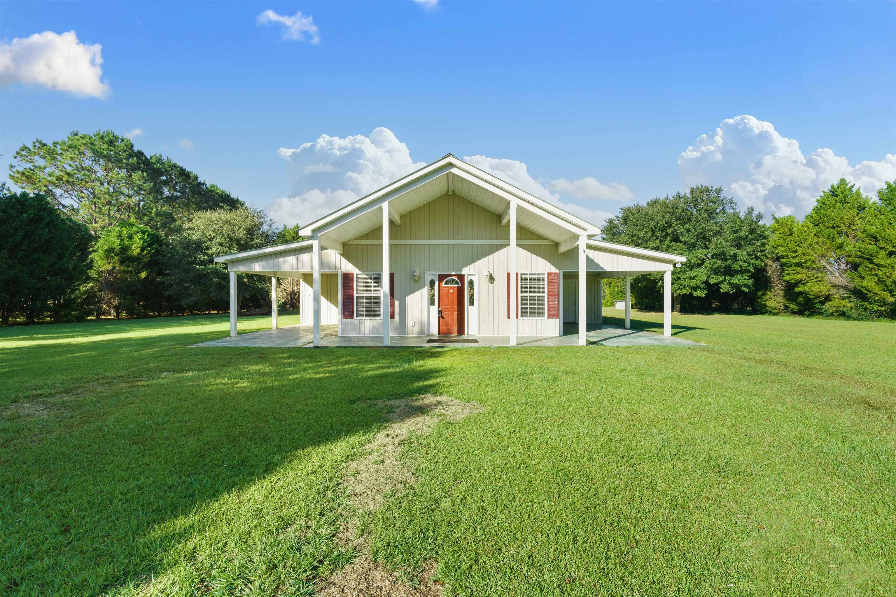 62537 Presley Road Atmore, AL 36502 - Photo 2 of 31