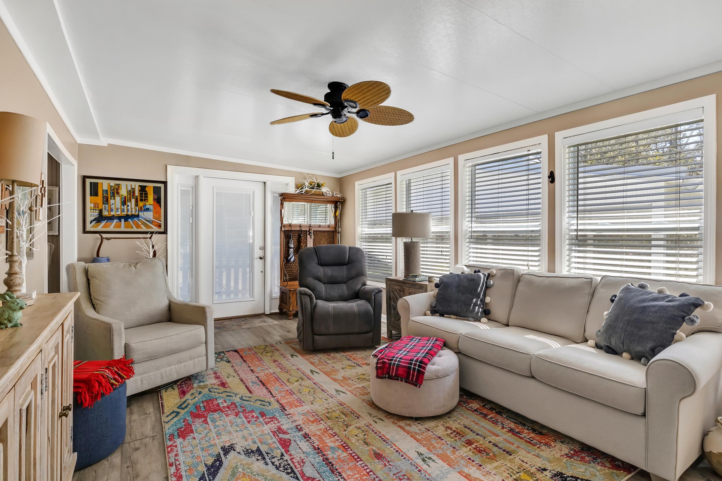 4205 Azalea Street Orange Beach, AL 36561 - Photo 9 of 45 Living Room