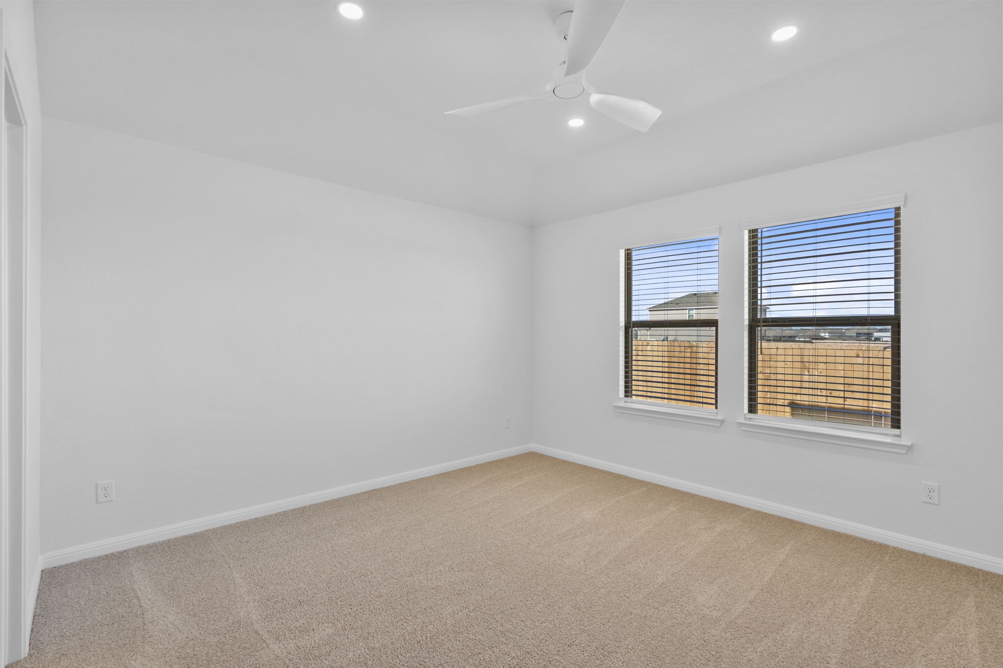 129 Hatari Trail Jarrell, TX 76537 - Photo 23 of 33