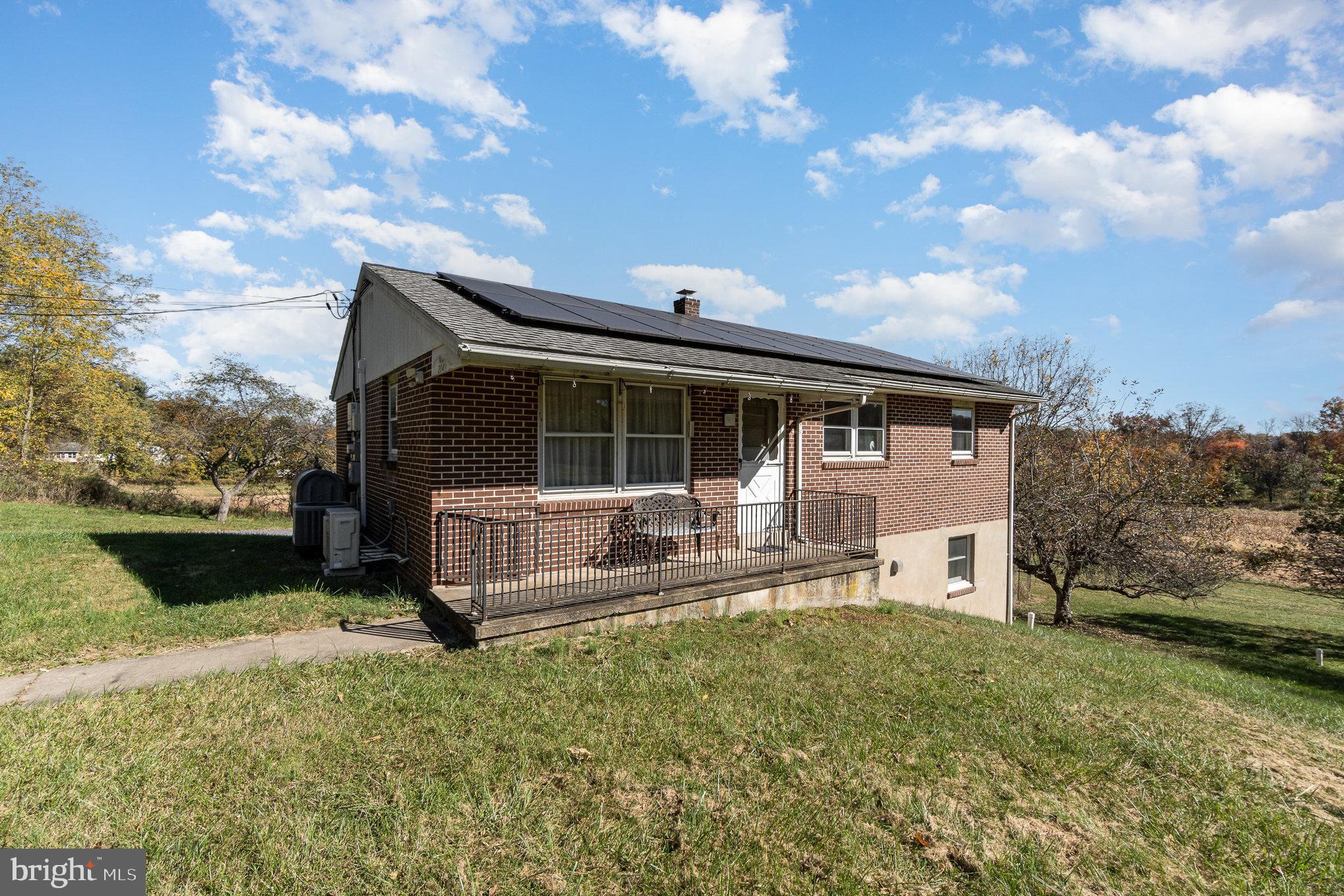 2041 Church Road Hummelstown, PA 17036 - Photo 3 of 34 Gallery Image 3