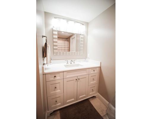 6 Meadow View Road Wakefield, MA 01880 - Photo 17 of 29 Gallery Image 17