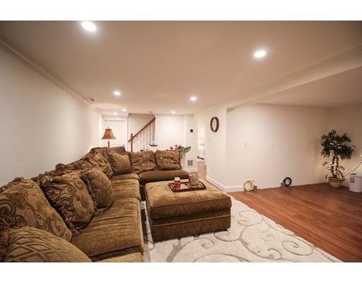 6 Meadow View Road Wakefield, MA 01880 - Photo 20 of 29 Gallery Image 20