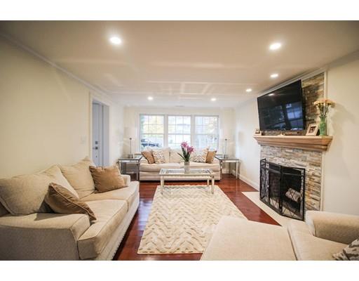 6 Meadow View Road Wakefield, MA 01880 - Photo 4 of 29 Gallery Image 4