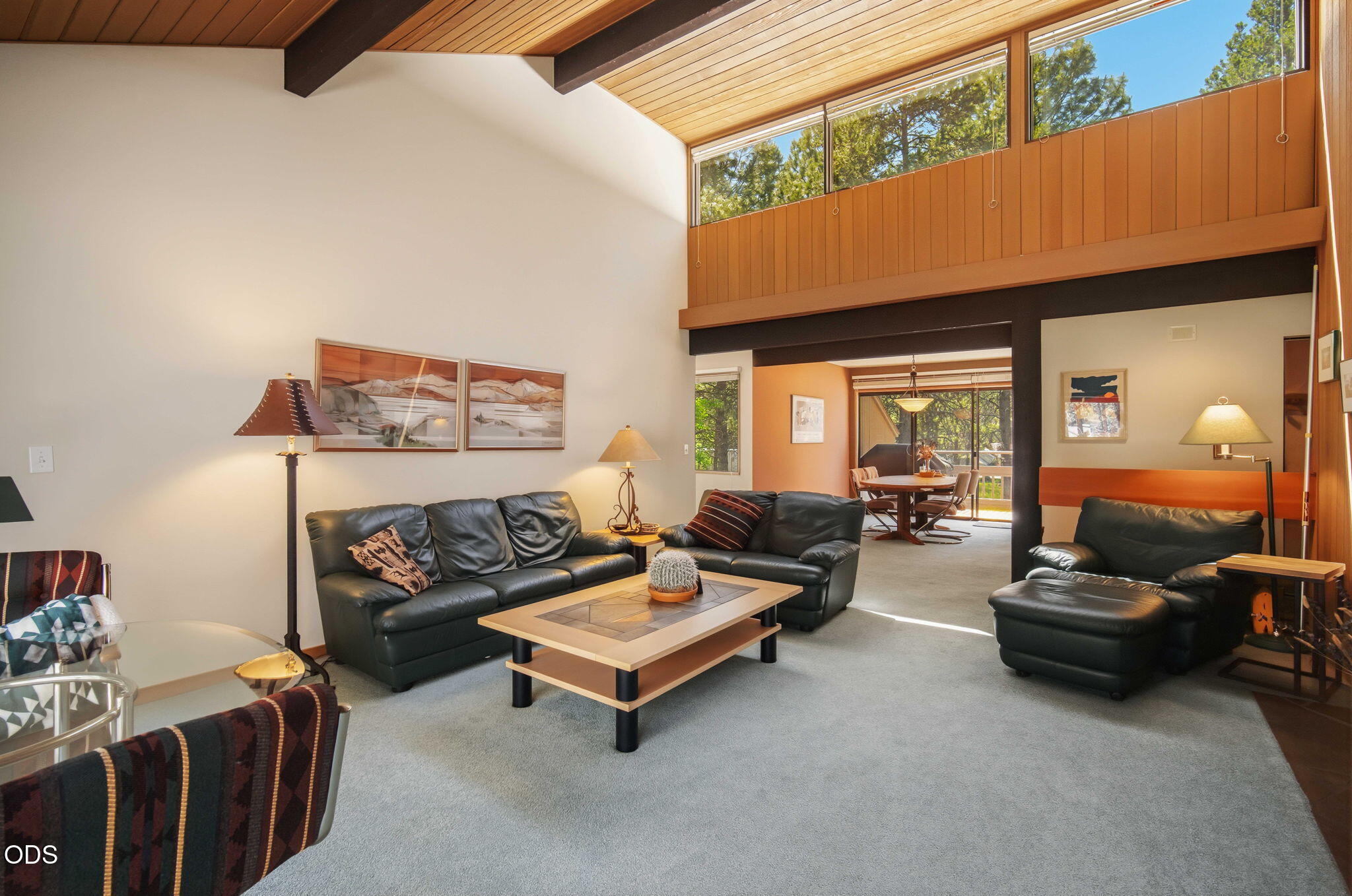 57218 Island Road, Unit 18 Sunriver, OR 97707 - Photo 11 of 38