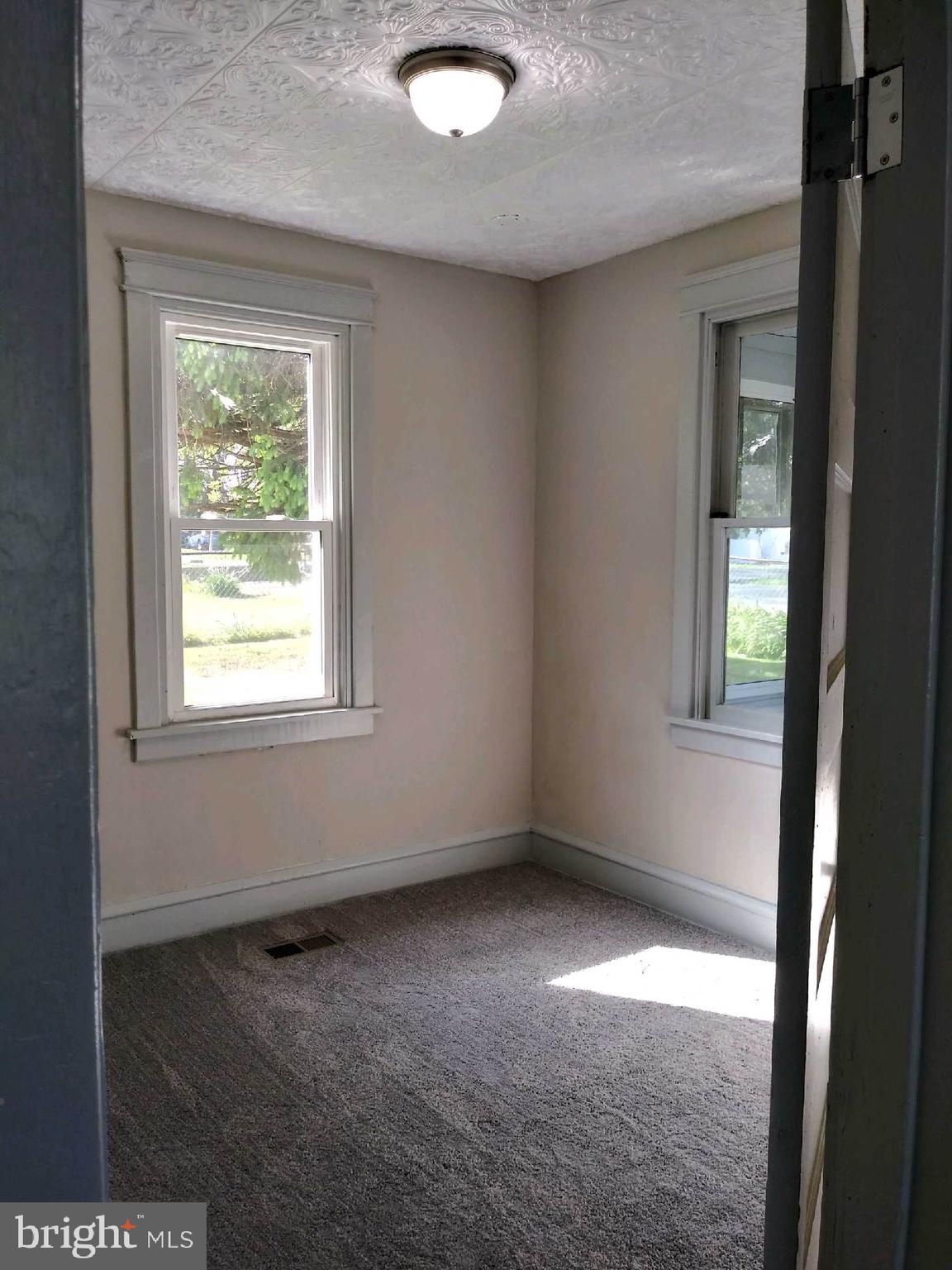 807 Merlin Street Bristol, PA 19007 - Photo 15 of 18 an empty room with a window