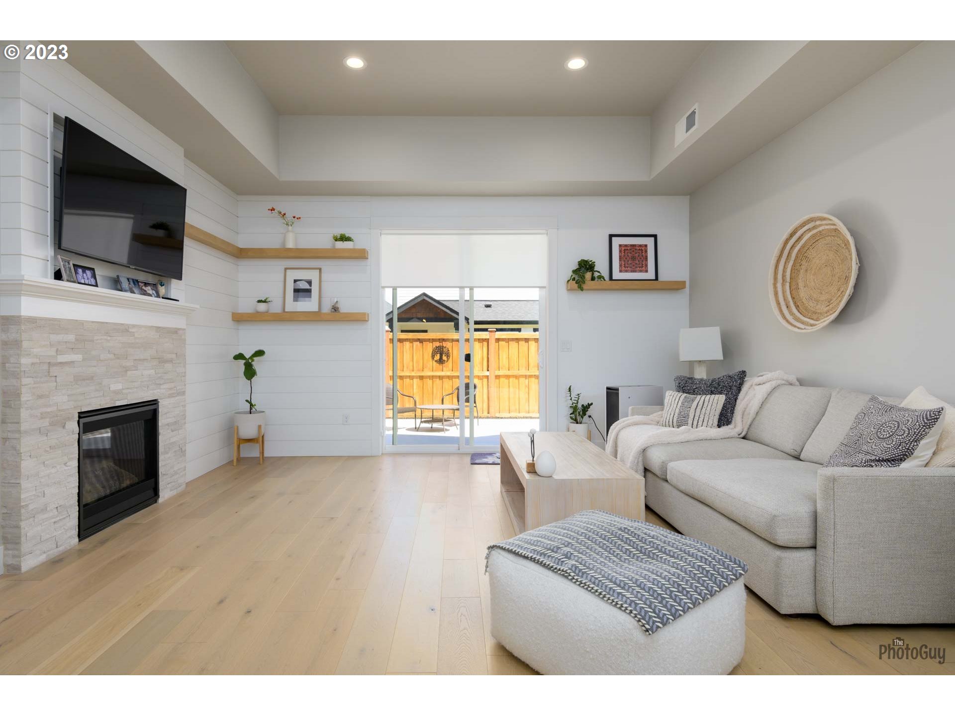 3561 Nestucca Loop Eugene, OR 97408 - Photo 11 of 29 a living room with furniture and a flat screen tv