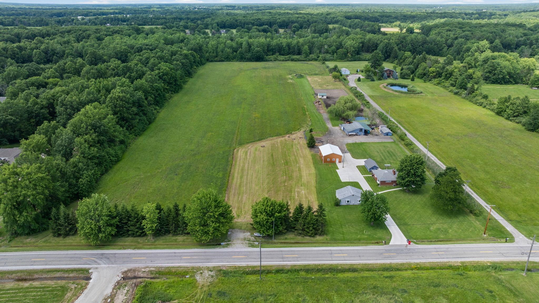 7762 Shea Road Fair Haven, MI 48023 - Photo 34 of 44 50212923-8e4df0cc-f7f5-44ea-a515-486cebc4b40e.JPG