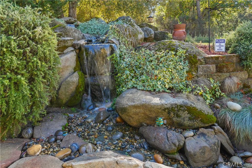 39367 Pine Ridge Road Oakhurst, CA 93644 - Photo 29 of 45