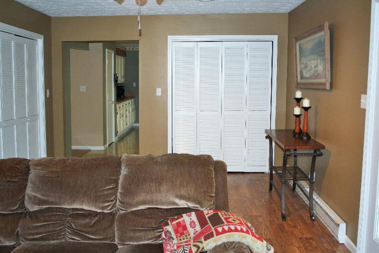 2791 Mt Sterling Road Winchester, KY 40391 - Photo 16 of 30 Family Room