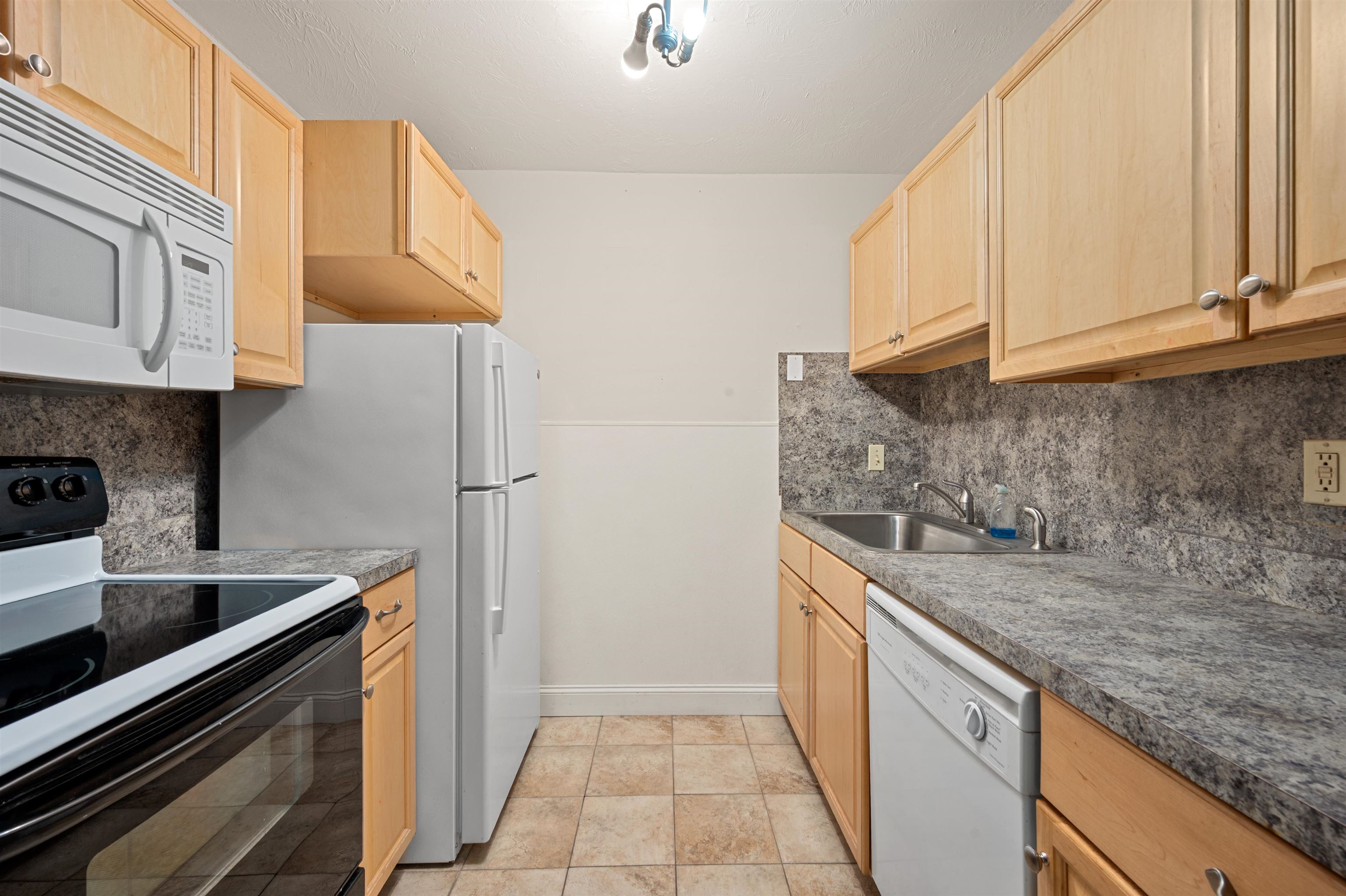 2679 Lake Shore Road, Unit 5 Gilford, NH 03249 - Photo 8 of 23