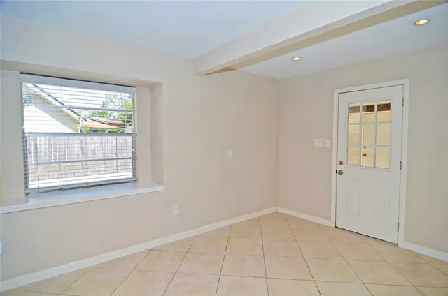 $289,900 | 4513 South Flamingo Drive, Seabrook, TX 77586