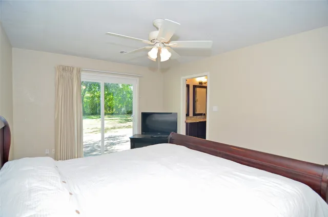 $289,900 | 4513 South Flamingo Drive, Seabrook, TX 77586