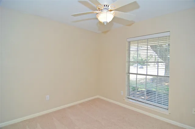 $289,900 | 4513 South Flamingo Drive, Seabrook, TX 77586