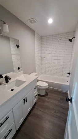 $1,750 | 9806 Fillmore Street, Unit B, Houston, TX 77029