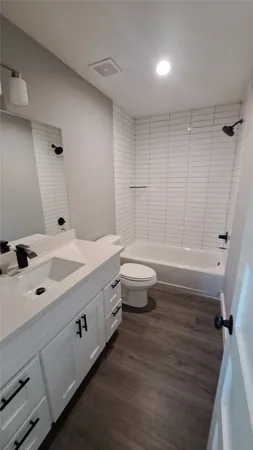 $1,750 | 9806 Fillmore Street, Unit B, Houston, TX 77029